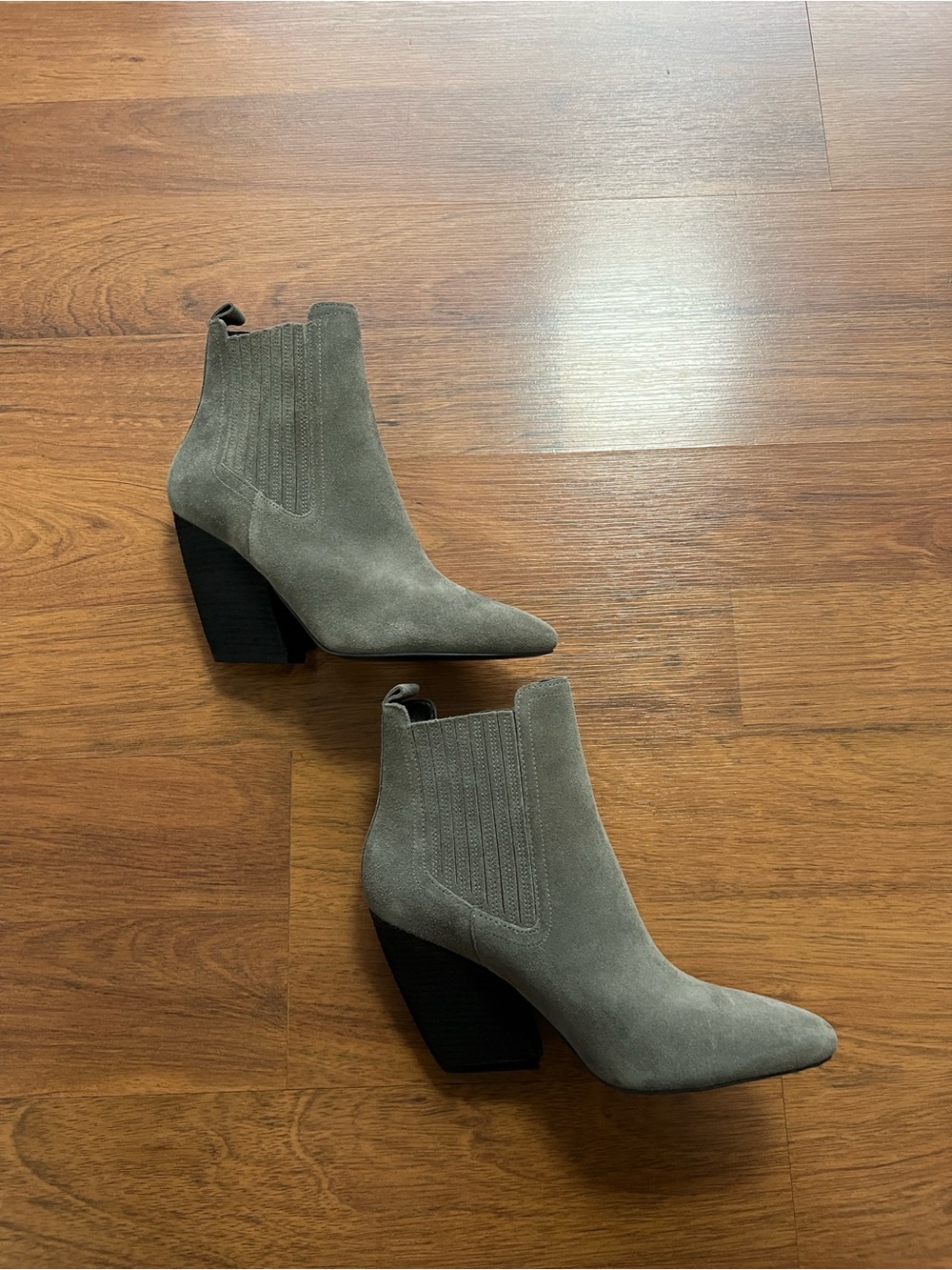 Kendall & Kylie Grey Suede Pointed Toe Block Heel Ankle Boots